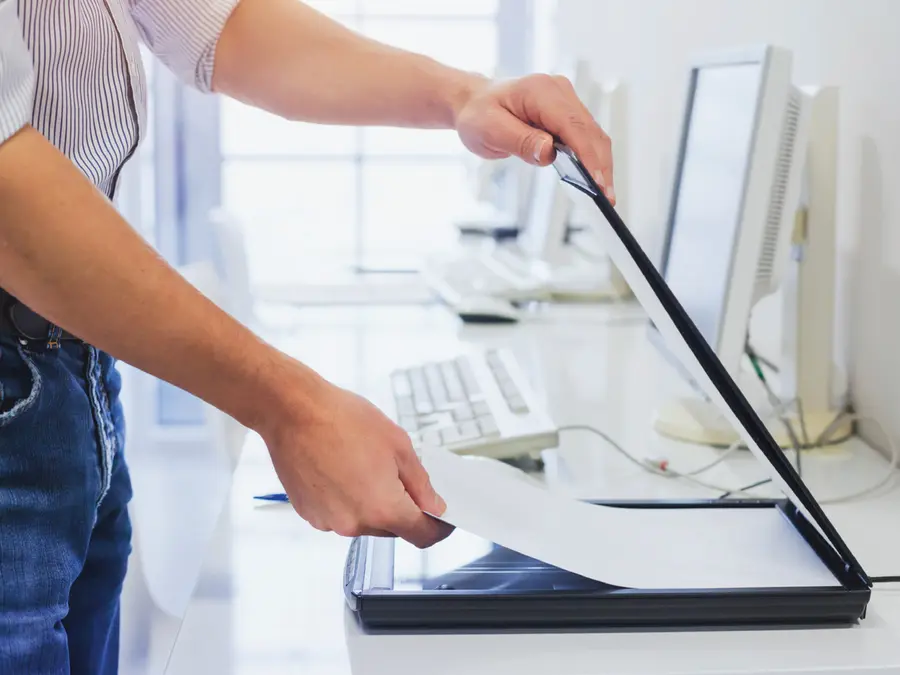 Scanning and colour printing